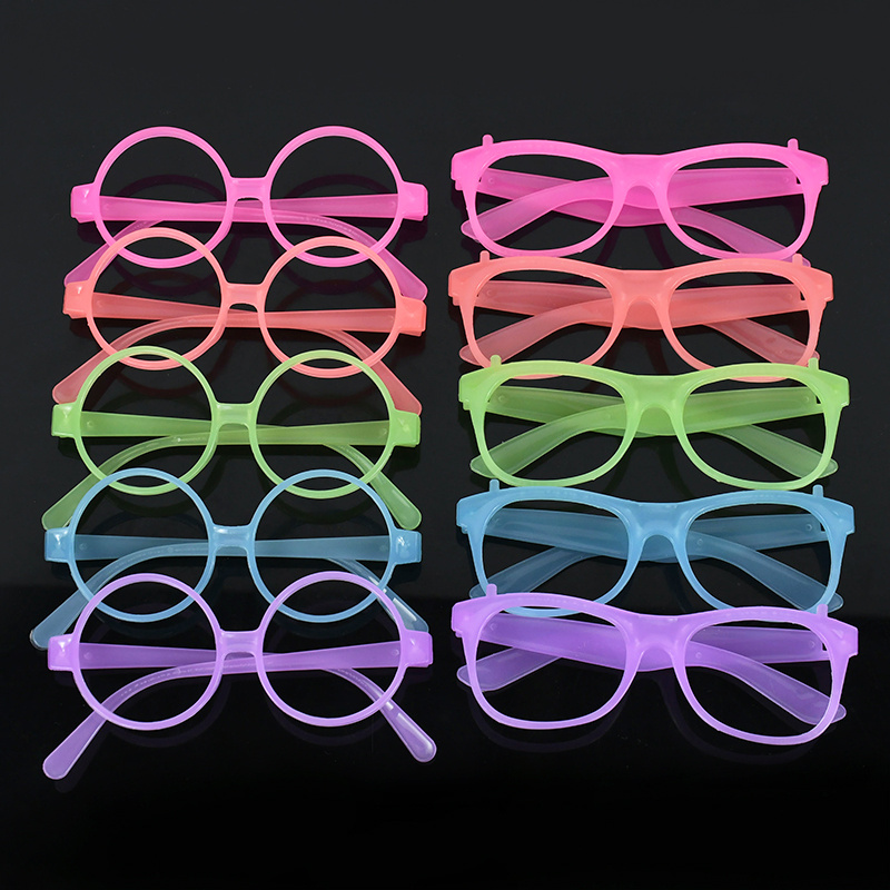 1 paio di occhiali neon che si - Glow In The Dark Party Glasses recensione e prezzo